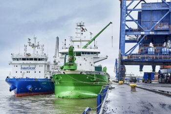 Ship-to-Ship Bebunkerung